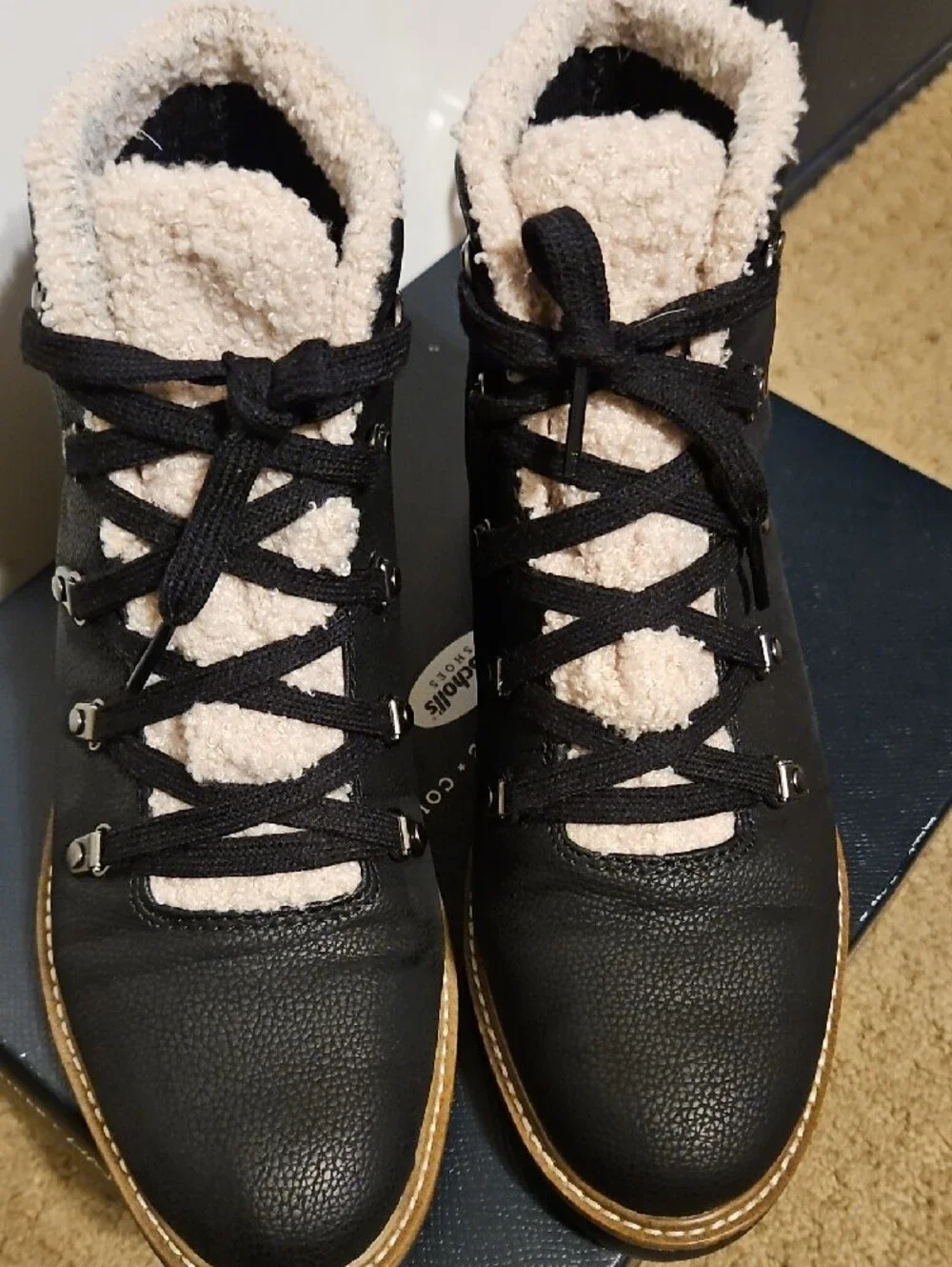 Dr. Scholl's Black Lace-Up Ankle Boots with Cream Faux-Shearling